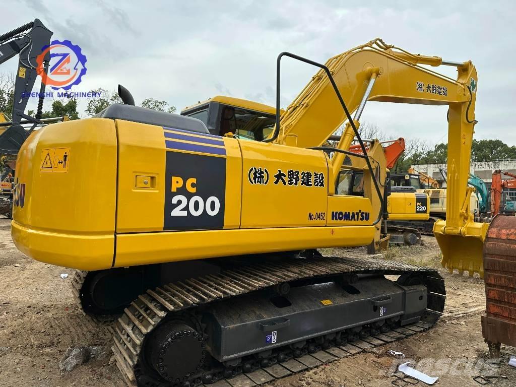 Komatsu PC 200-7 Koparki gąsienicowe