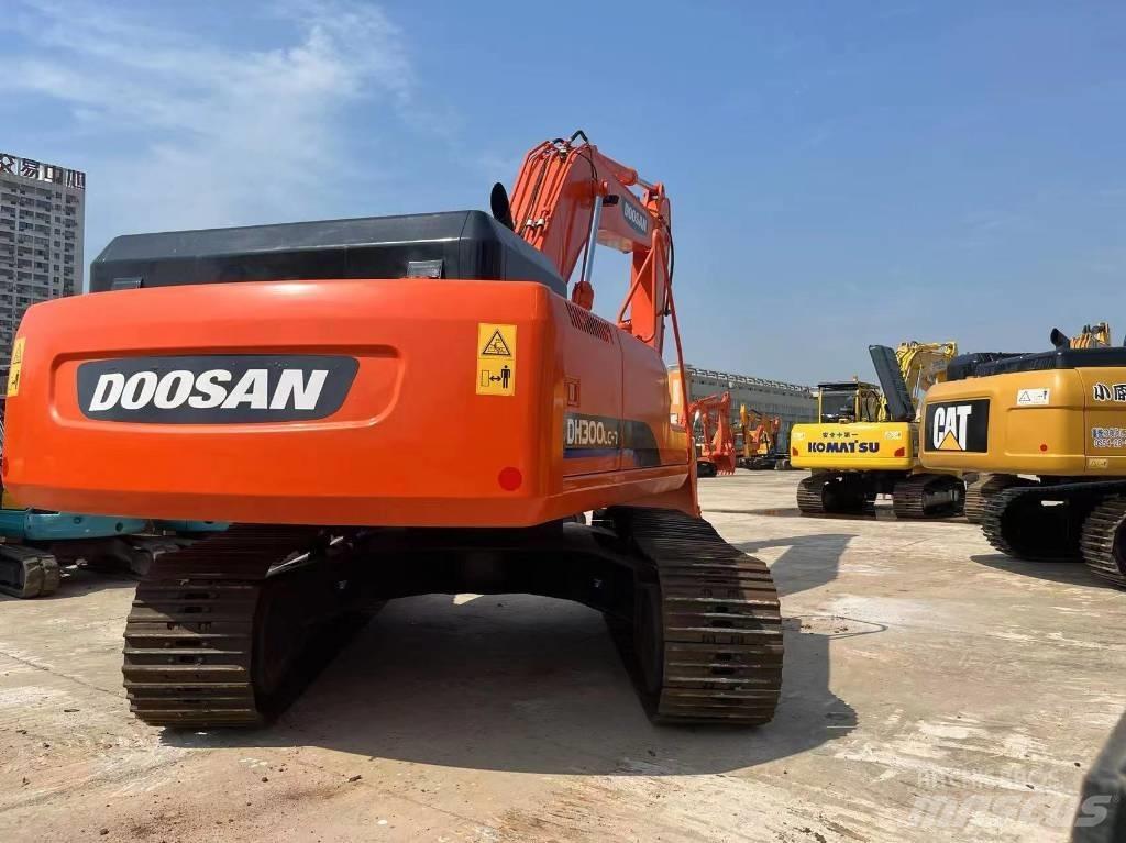 Doosan 300-7 Koparki gąsienicowe