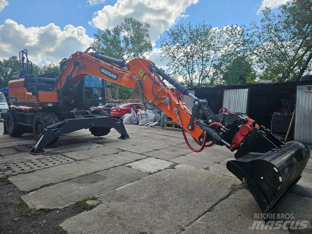 Doosan DX 160 W Koparki kołowe