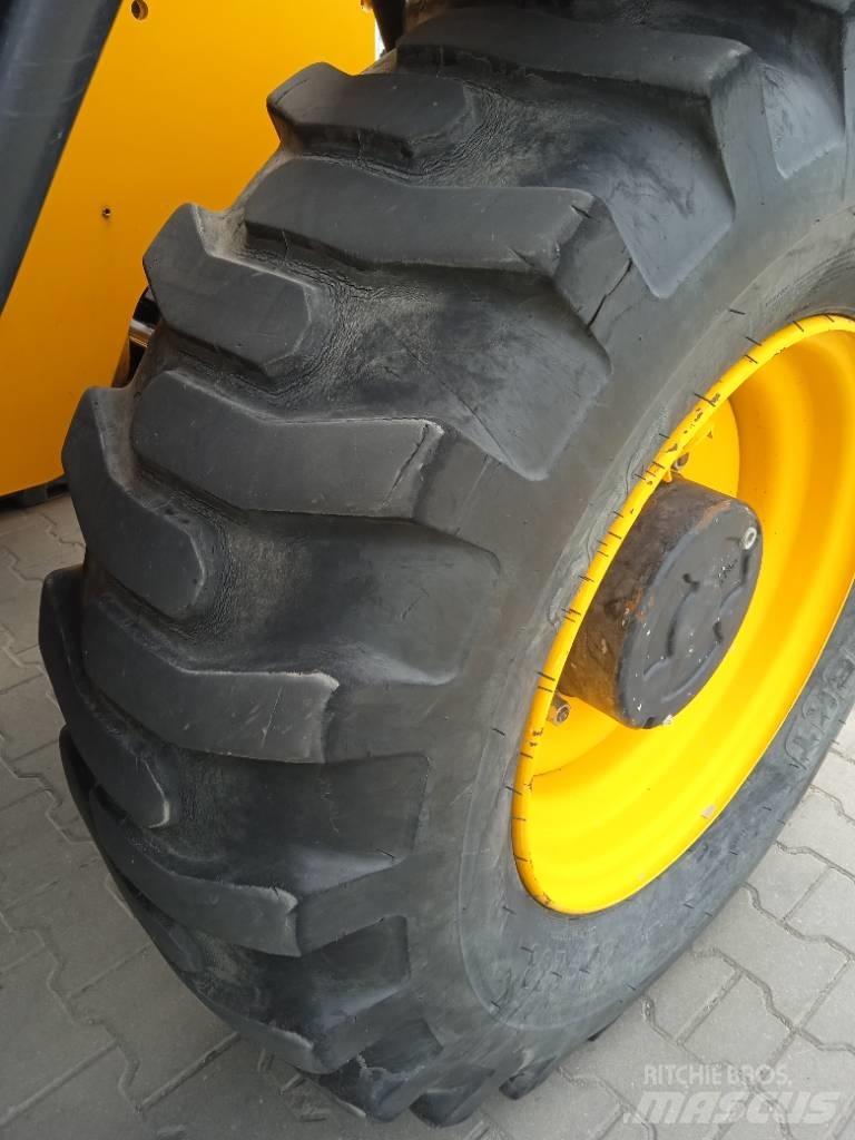 JCB 540-140 Ładowarki teleskopowe