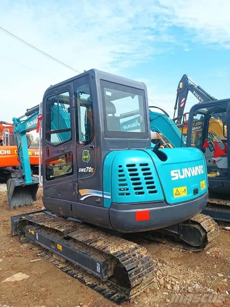 Sunward SWE 70 Minikoparki