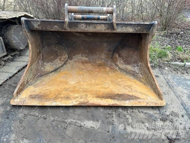 Engcon svenskerskovl Buckets