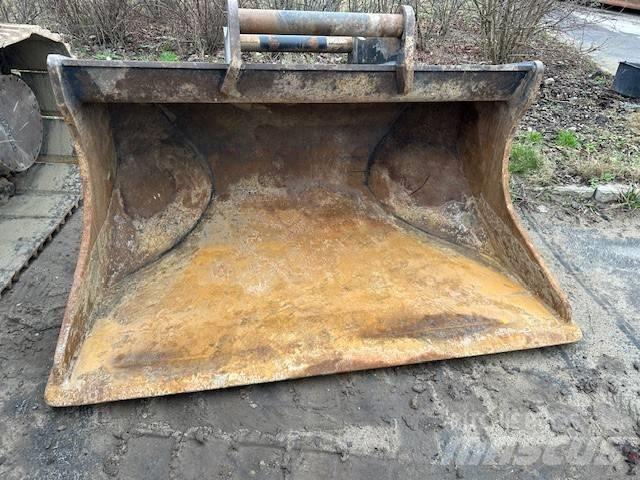 Engcon svenskerskovl Buckets