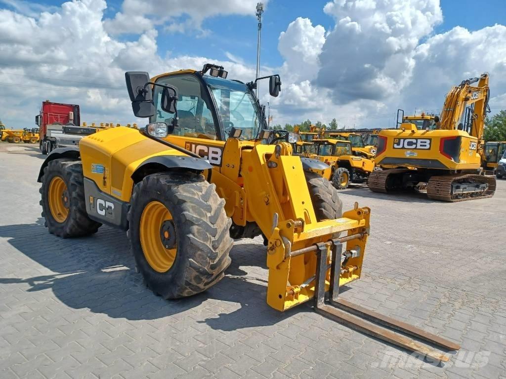 JCB 538-60 Agri Teleskopowe ładowarki kołowe