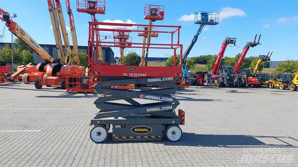 SkyJack SJIII3220 Podnośniki nożycowe