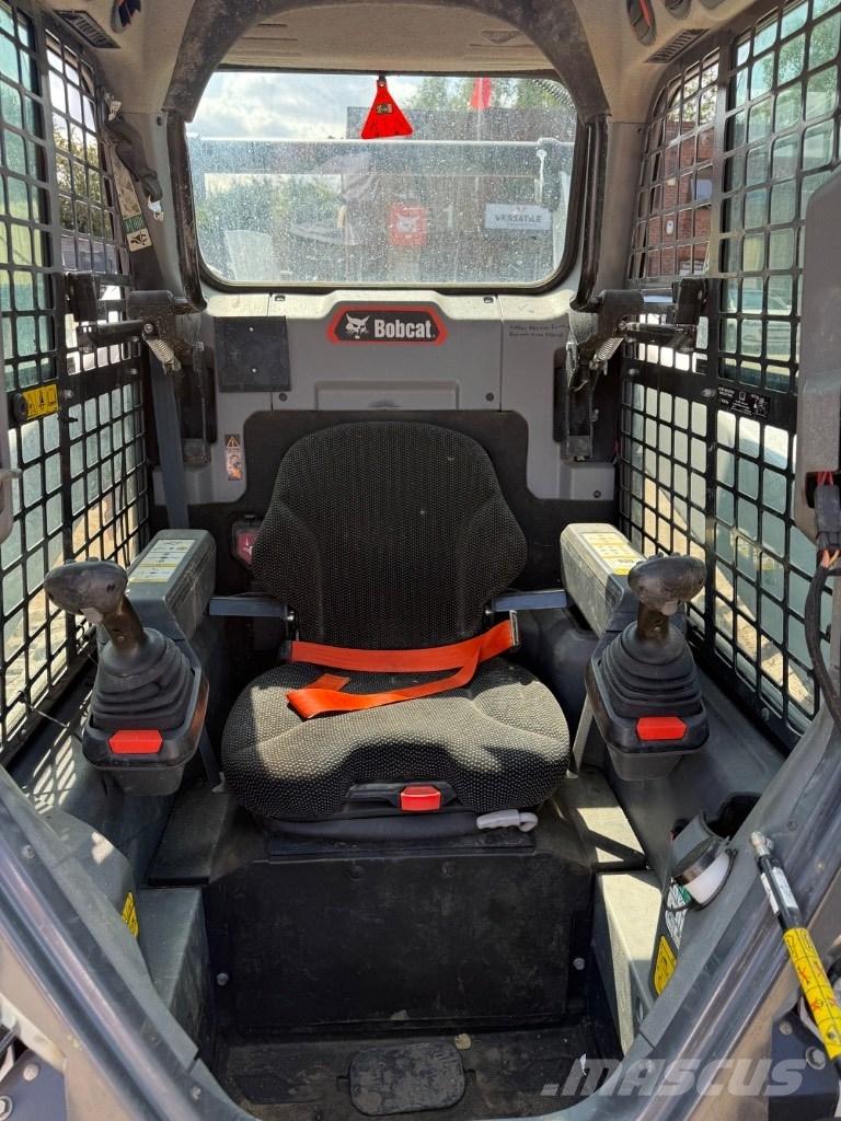 Bobcat T 76 Ładowarki gąsienicowe