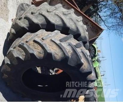  Pneus 480/70R30 Opony, koła i felgi