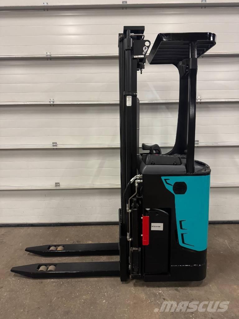 Mitsubishi SBR 12 N Samojezdne maszyny do załadunku