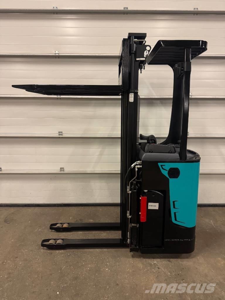 Mitsubishi SBR 12 N Samojezdne maszyny do załadunku