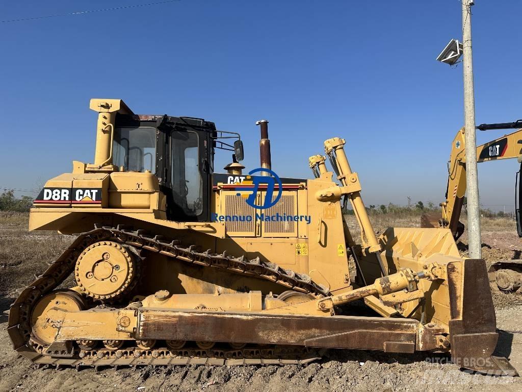 CAT D 8 R Spycharki gąsienicowe