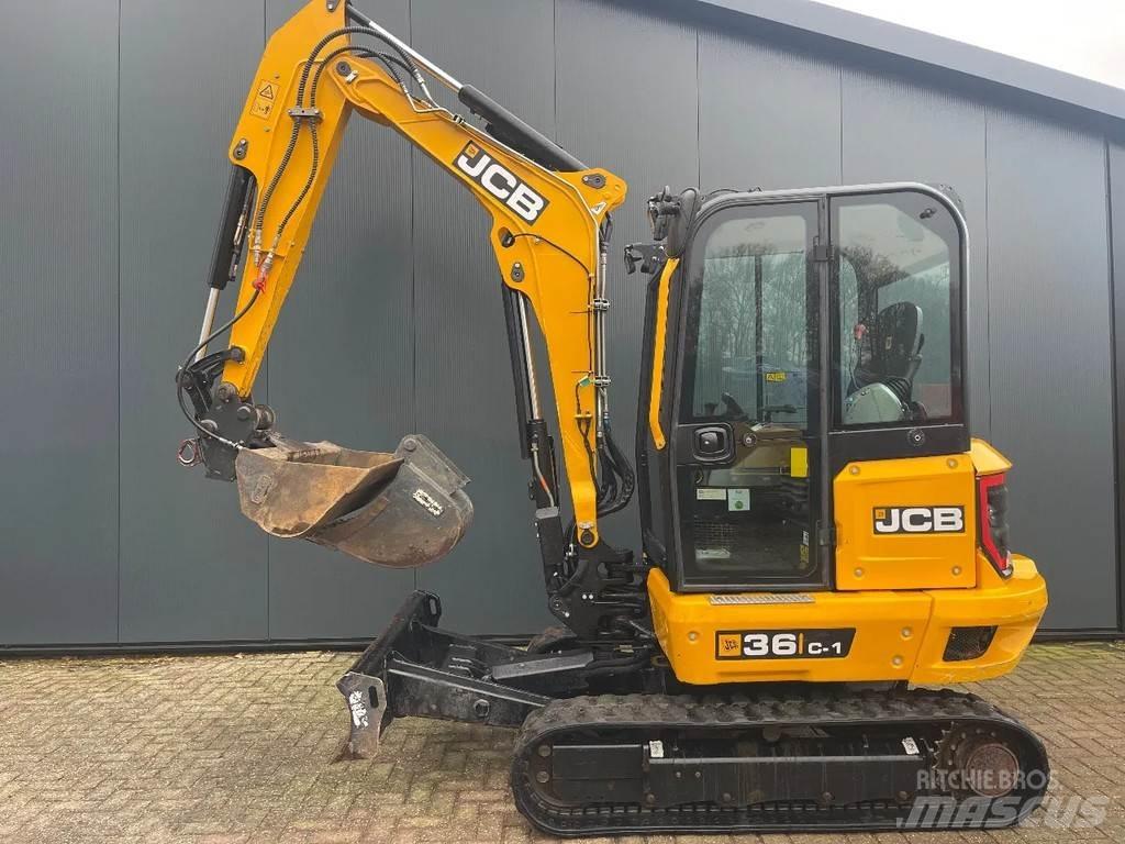 JCB 36c1 Minikoparki