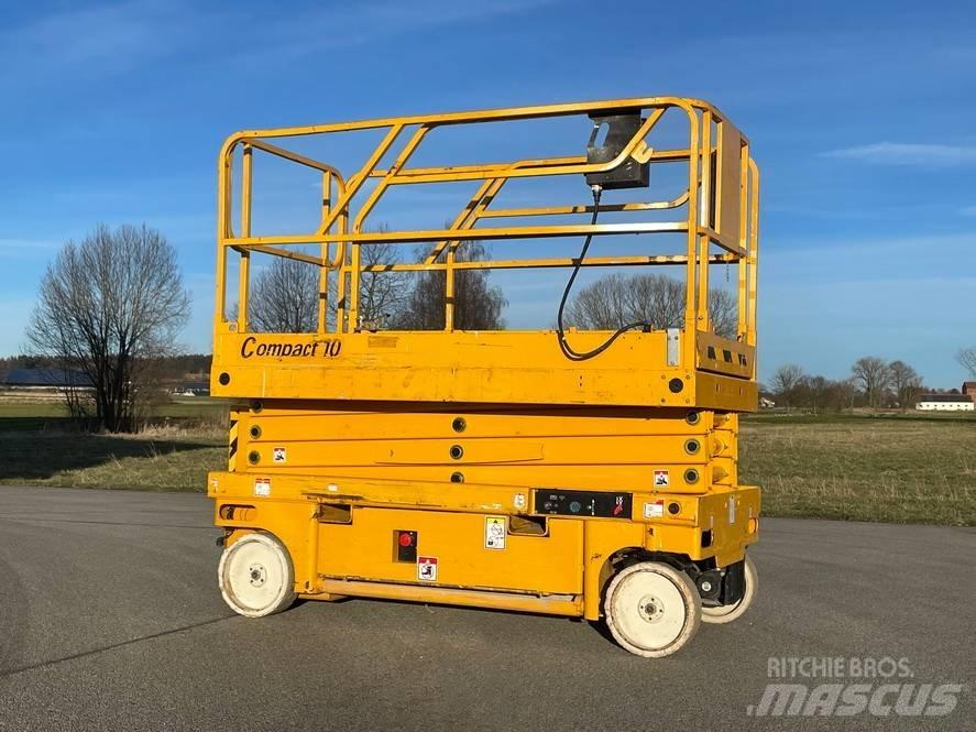 Haulotte Compact 10 Podnośniki nożycowe