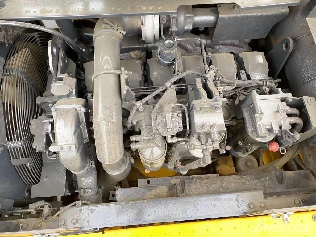 Komatsu PC 450 Koparki gąsienicowe