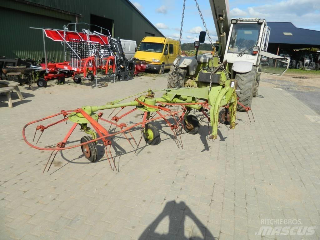 CLAAS 4 Zgrabiarki i przetrząsacze