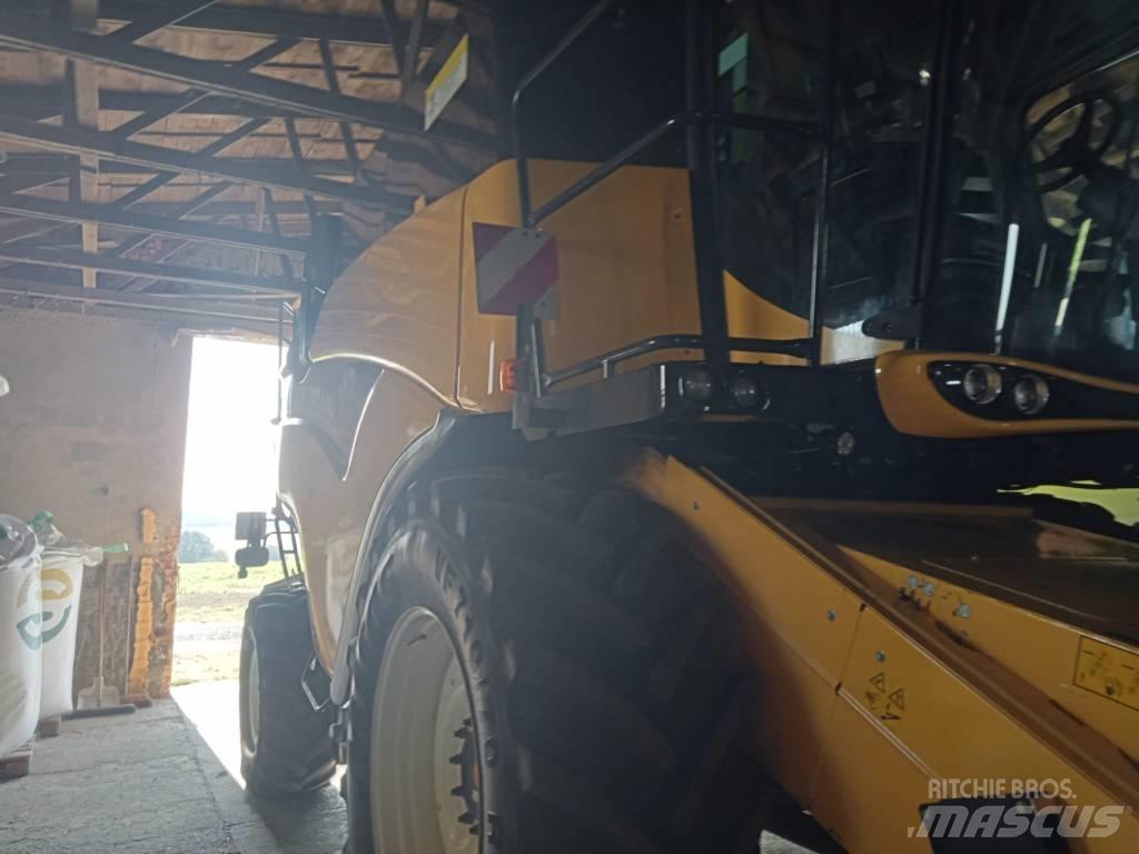 New Holland CX 8.70 Kombajny zbożowe
