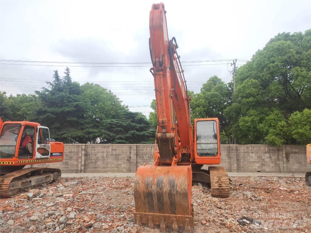 Doosan DH 220 LC-7 Koparki gąsienicowe