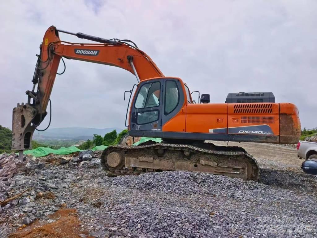 Doosan DX 340 Koparki gąsienicowe