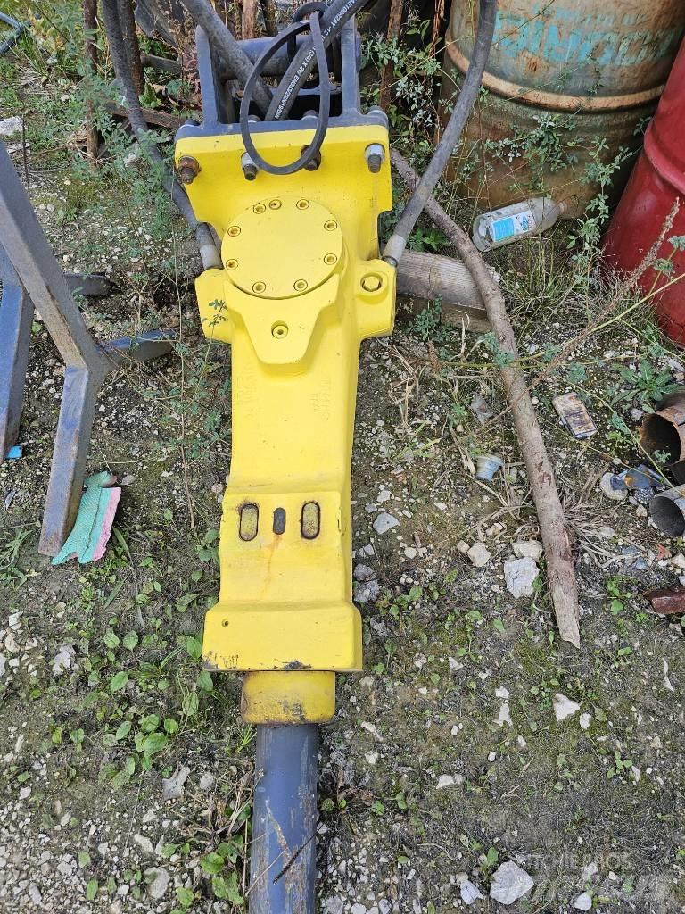 Atlas Copco SB 302 Młoty hydrauliczne