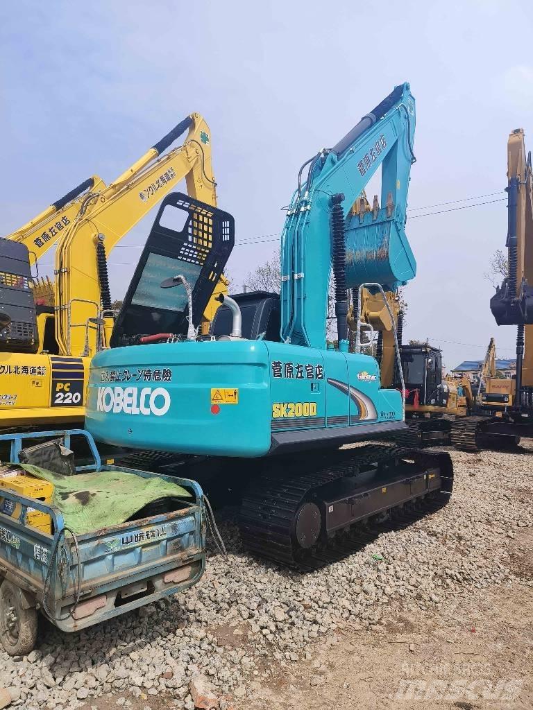 Kobelco SK 200 Koparki gąsienicowe