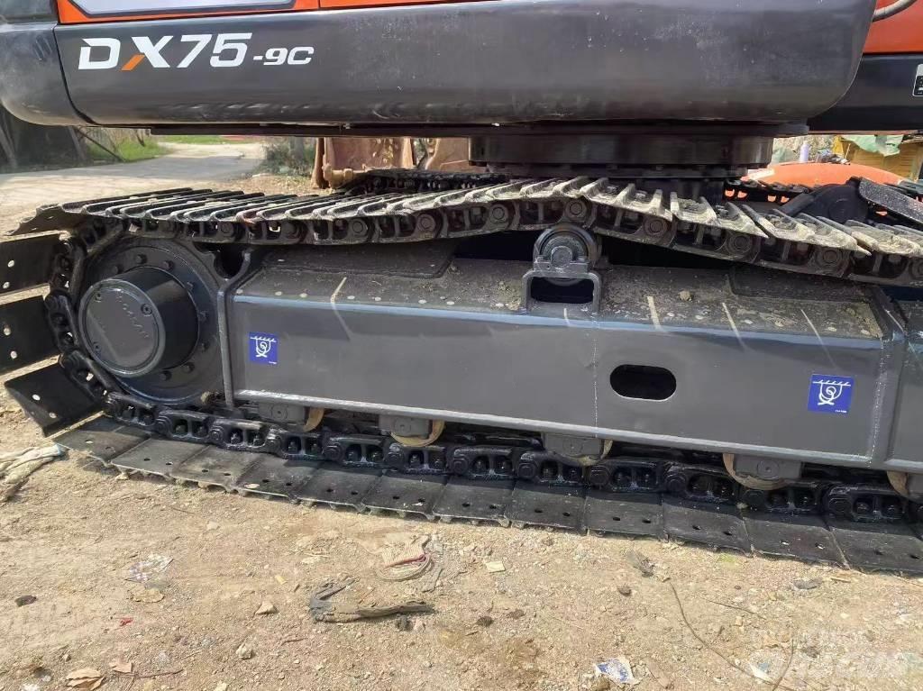 Doosan DX 75-9 C Midikoparki  7t - 12t