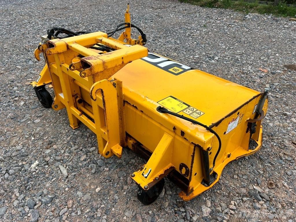JCB SC 240 Szczotki