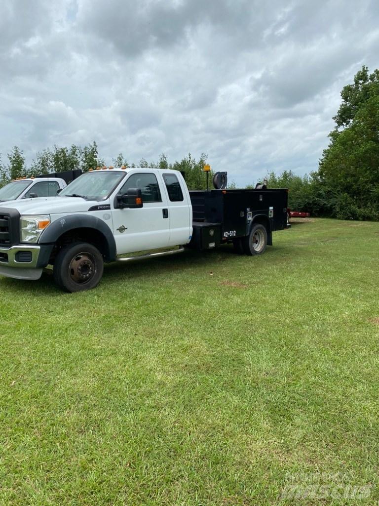 Ford F 550 Pick-upy / Pojazdy z otwieranymi burtami