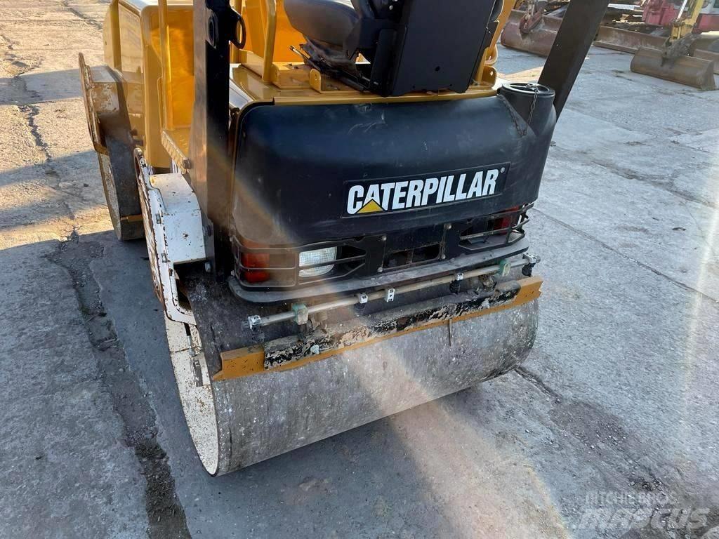 CAT CB 224 E Walce dwubębnowe