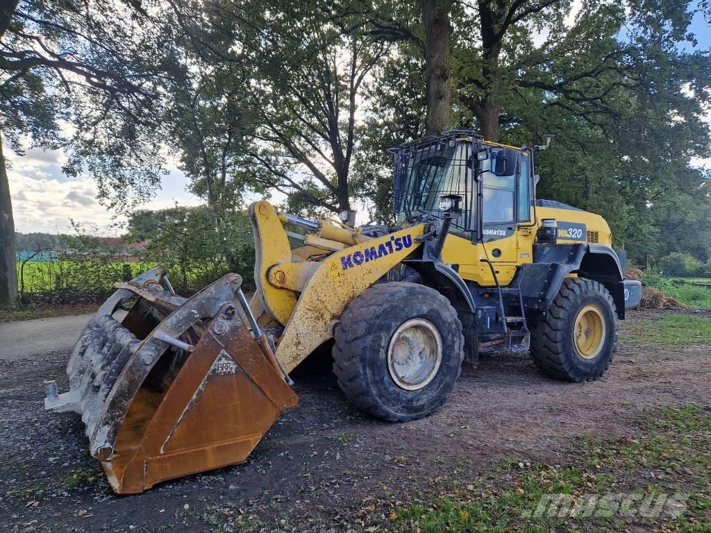 Komatsu WA 320-8 Ładowarki kołowe