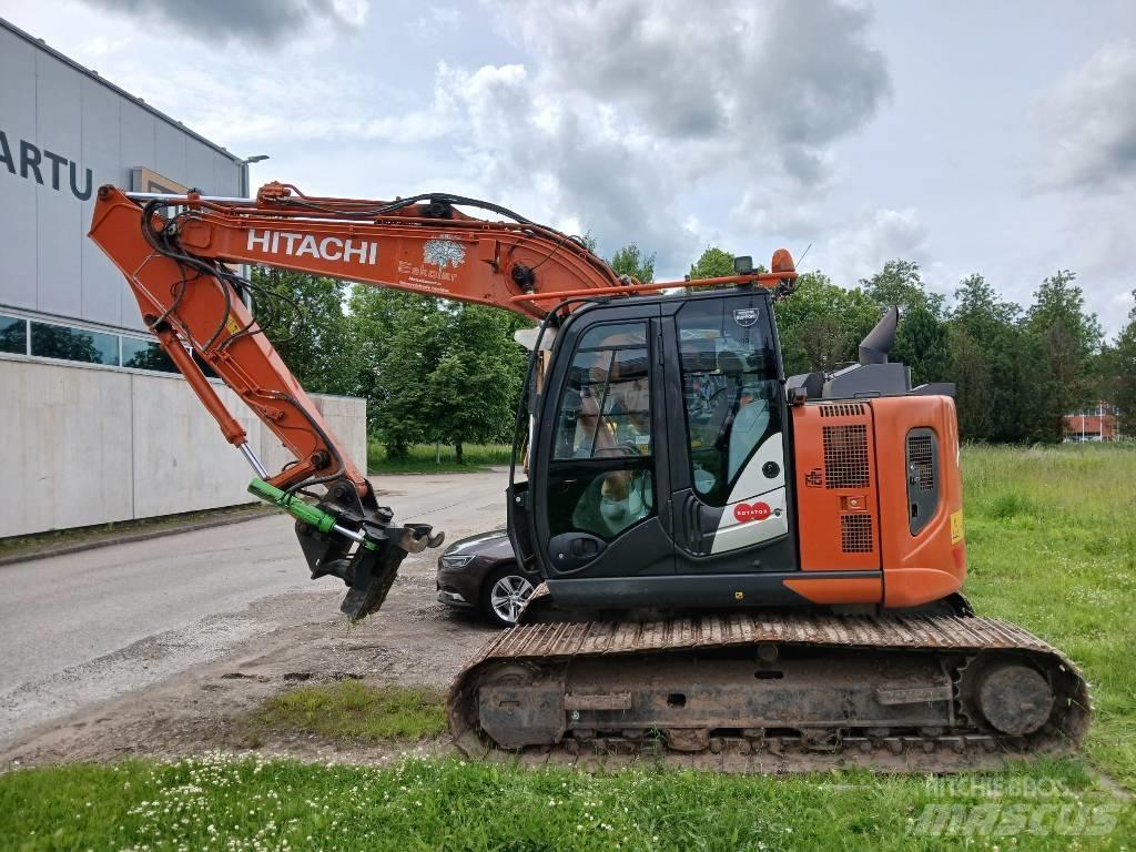 Hitachi ZX 135 US-6 Koparki gąsienicowe