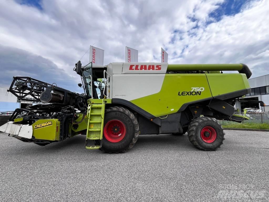 CLAAS Lexion 750 Kombajny zbożowe