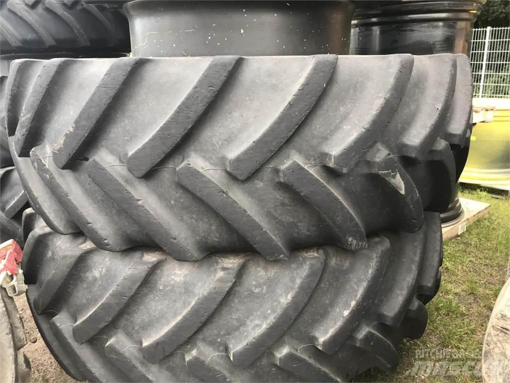 Mitas 680/80R42 Opony, koła i felgi