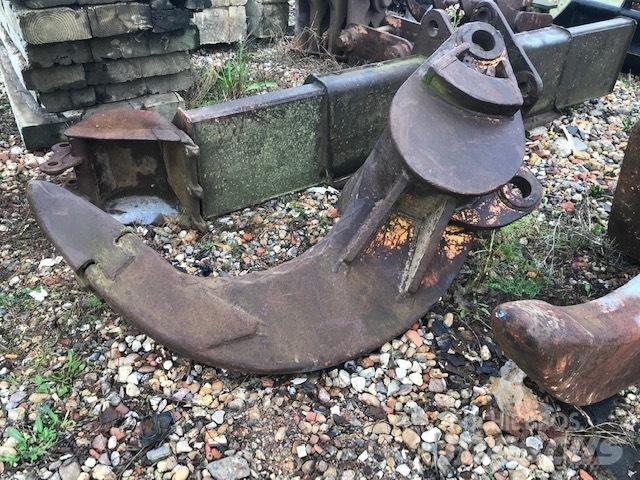 Liebherr Ripper Inne akcesoria