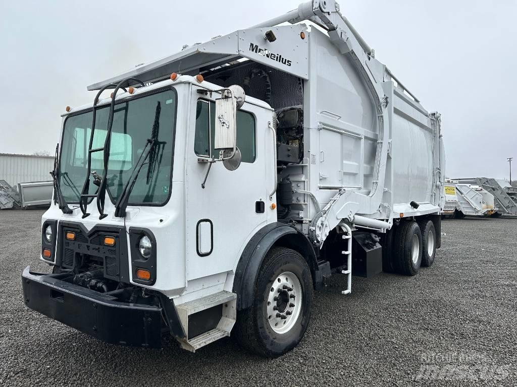 Mack MRU613 Śmieciarki