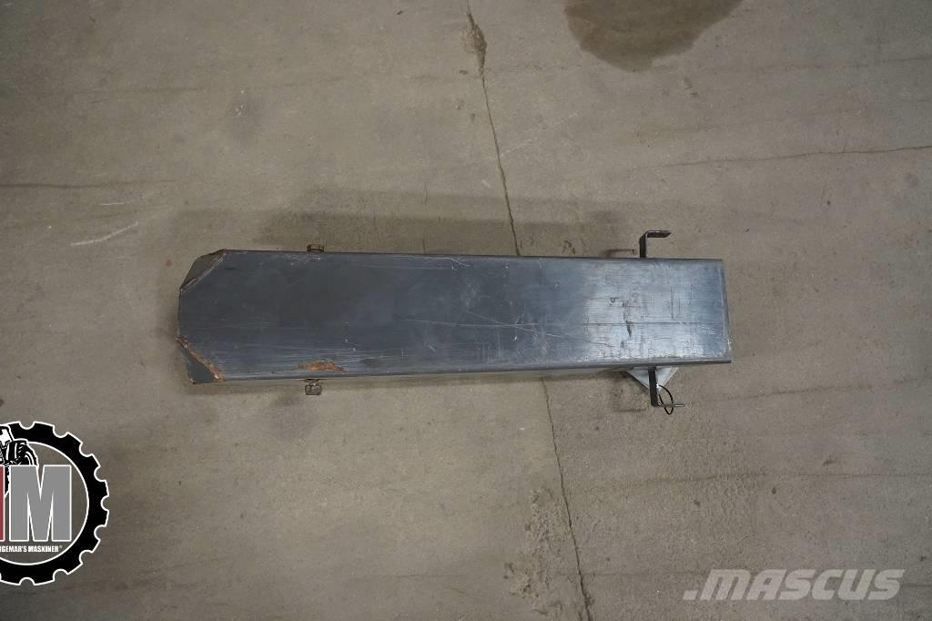 Valtra A 83 HT Skydd Rama i zawieszenie