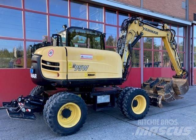 Yanmar B95W Koparki kołowe
