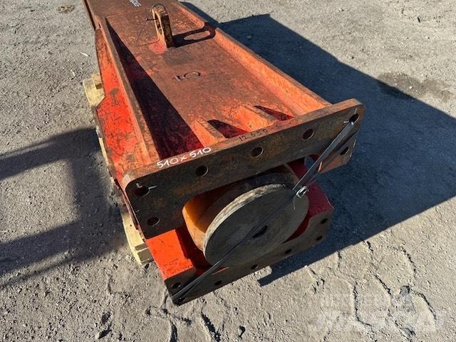 Socomec 1840 KG Młoty hydrauliczne