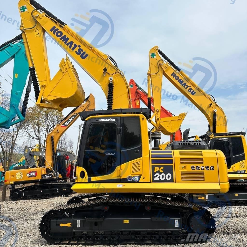 Komatsu PC200-8 Koparki gąsienicowe