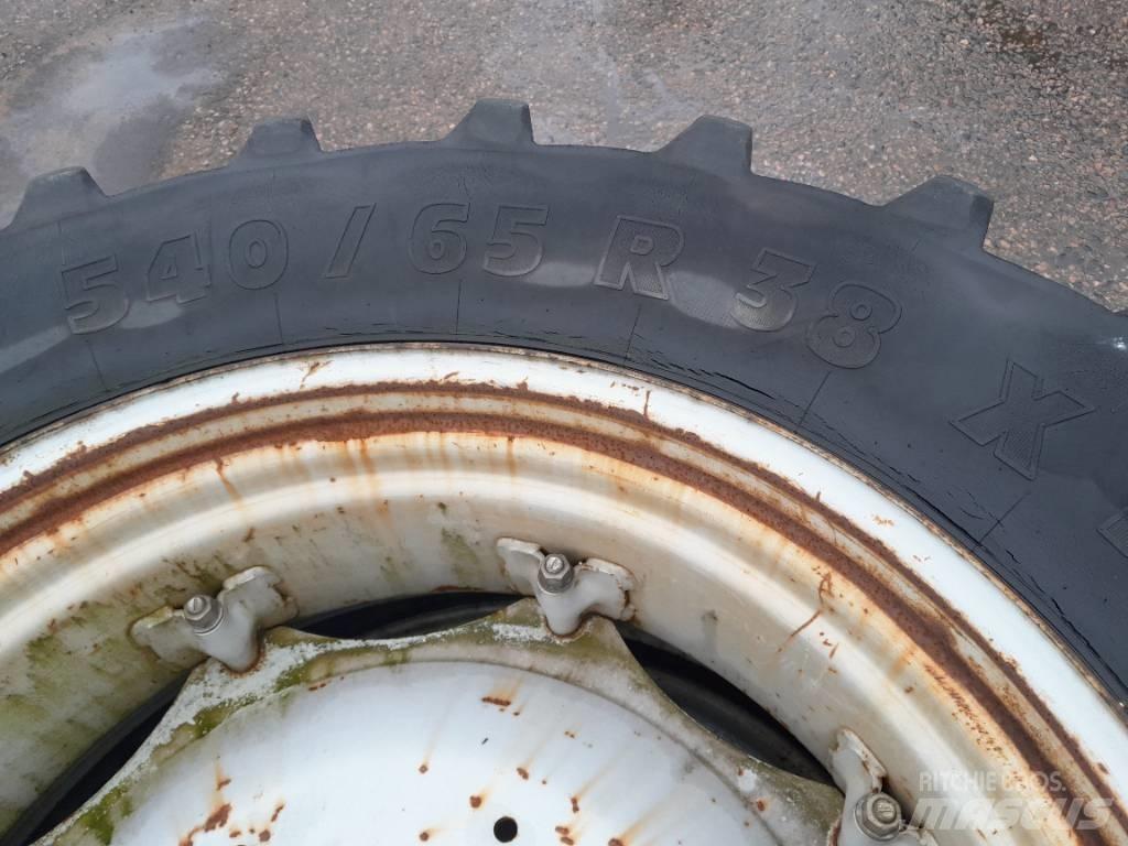 Michelin 540/65R38 Opony, koła i felgi
