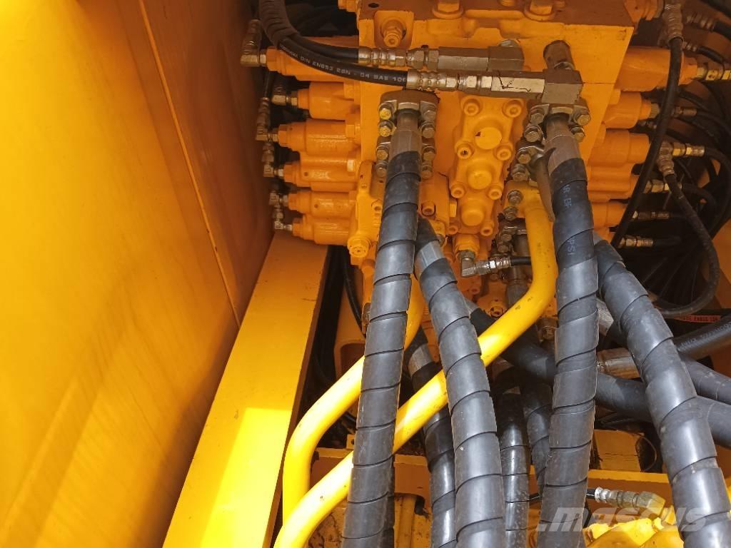 Komatsu PC 220-8 Koparki gąsienicowe