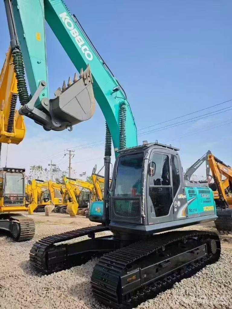 Kobelco SK 200 Koparki gąsienicowe