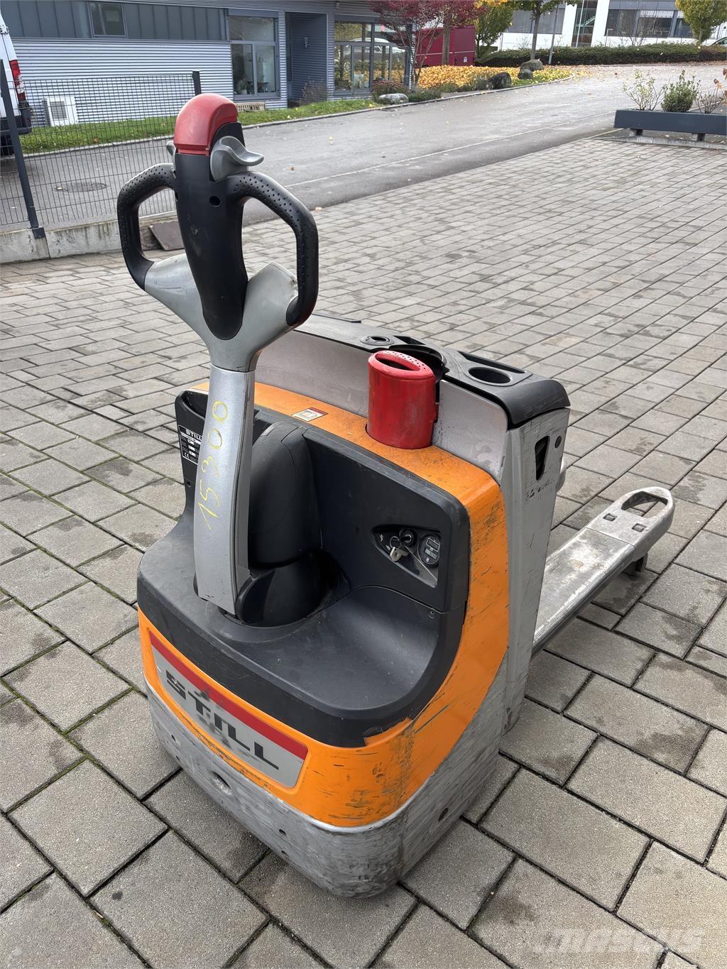 Still EXU16 Wózki widłowe unoszące z dyszlem