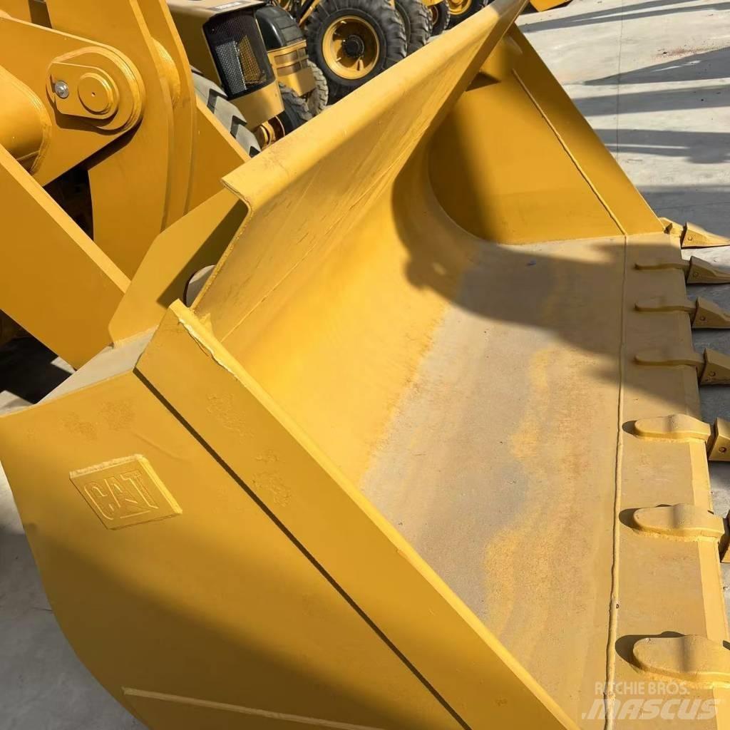 CAT 966 H Ładowarki kołowe