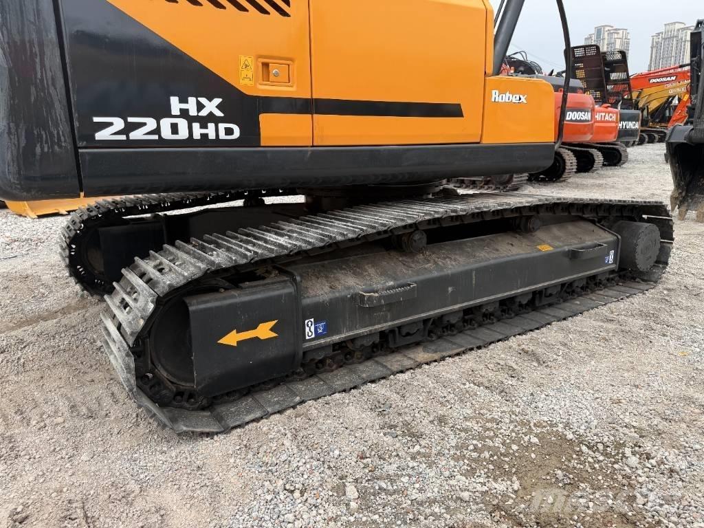 Hyundai HX220 Koparki gąsienicowe