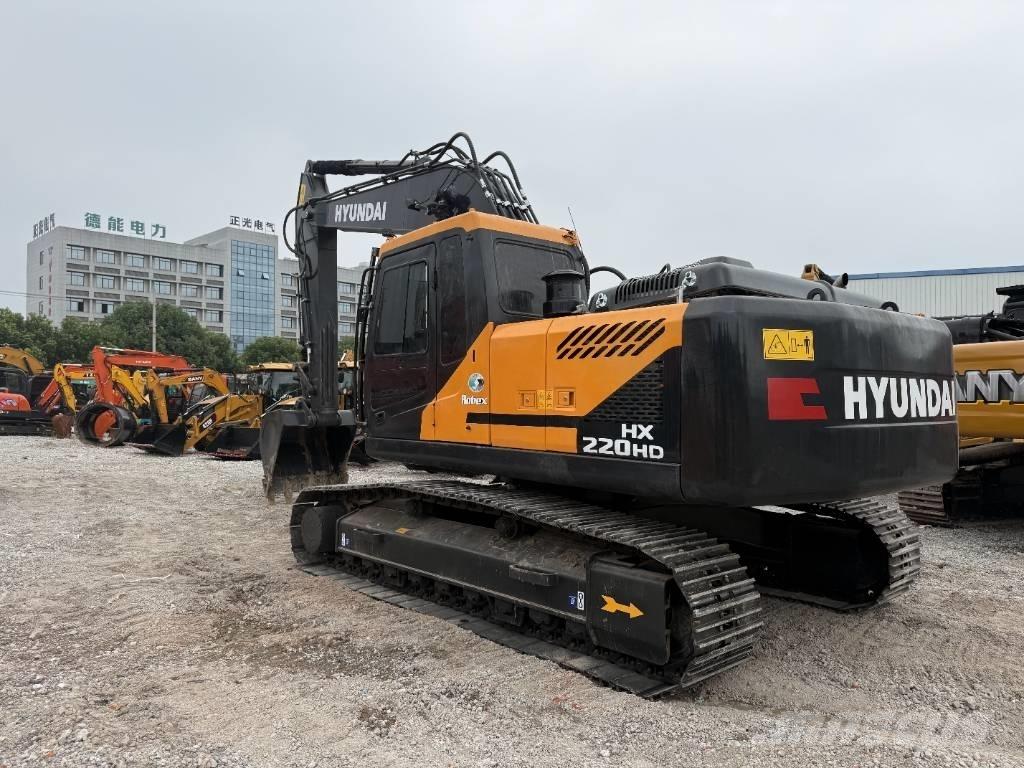 Hyundai HX220 Koparki gąsienicowe