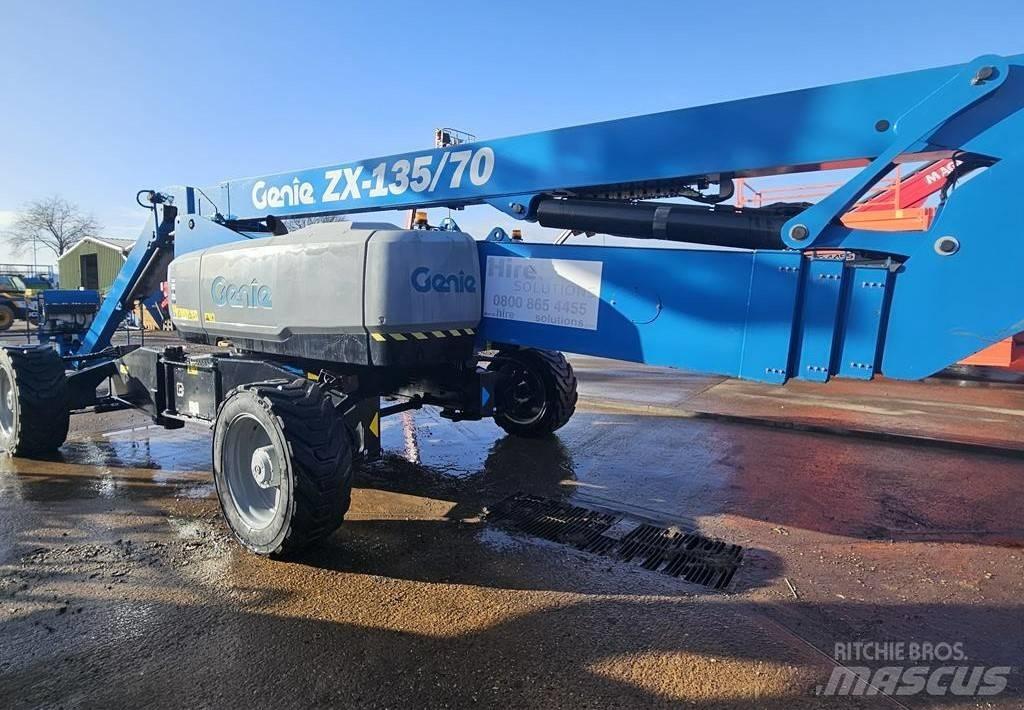 Genie ZX 135/70 Podnośniki przegubowe