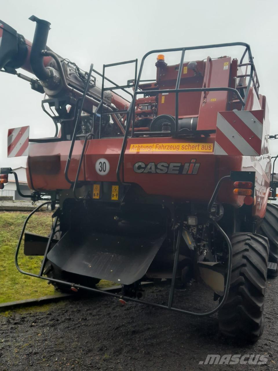 Case IH 7150 AF Kombajny zbożowe