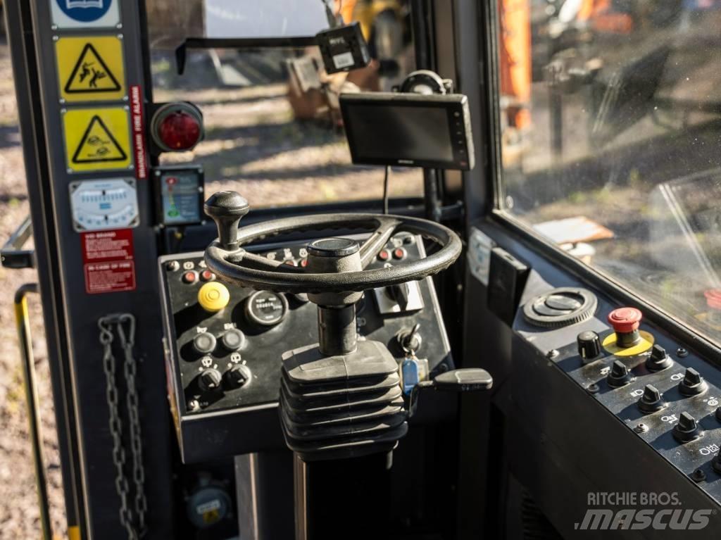 Atlas Copco XE3 C30 Wiertnice do robót pod ziemią