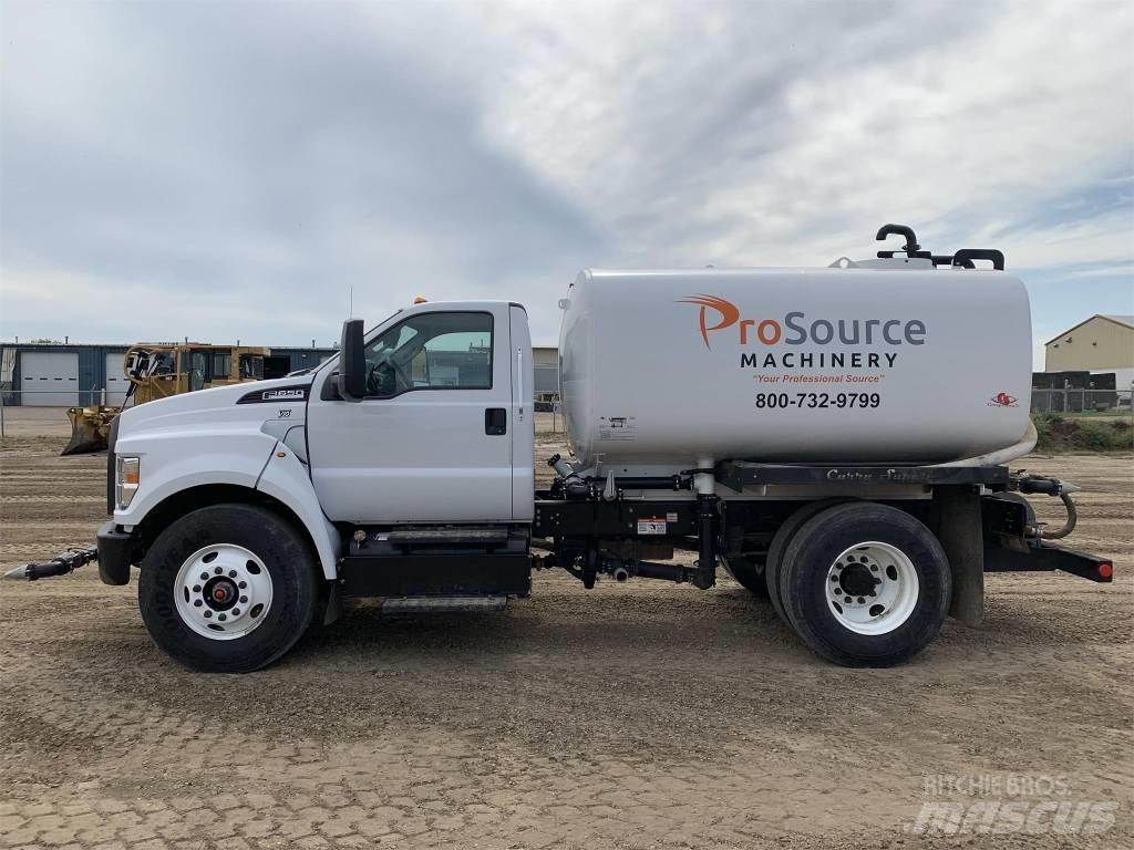 Ford F 650 XL SD Polewaczki
