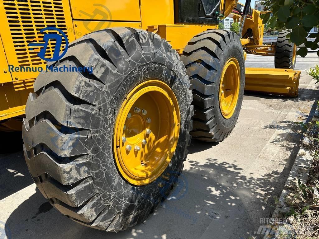 CAT 140H Równiarki