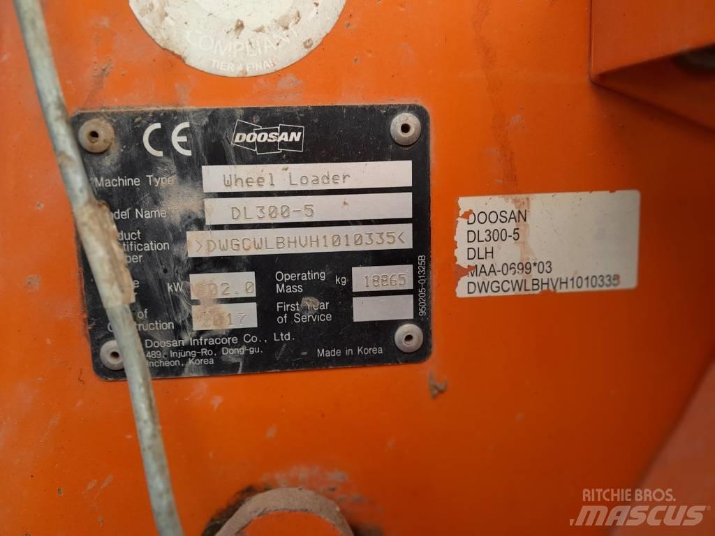 Doosan DL 300 Ładowarki kołowe